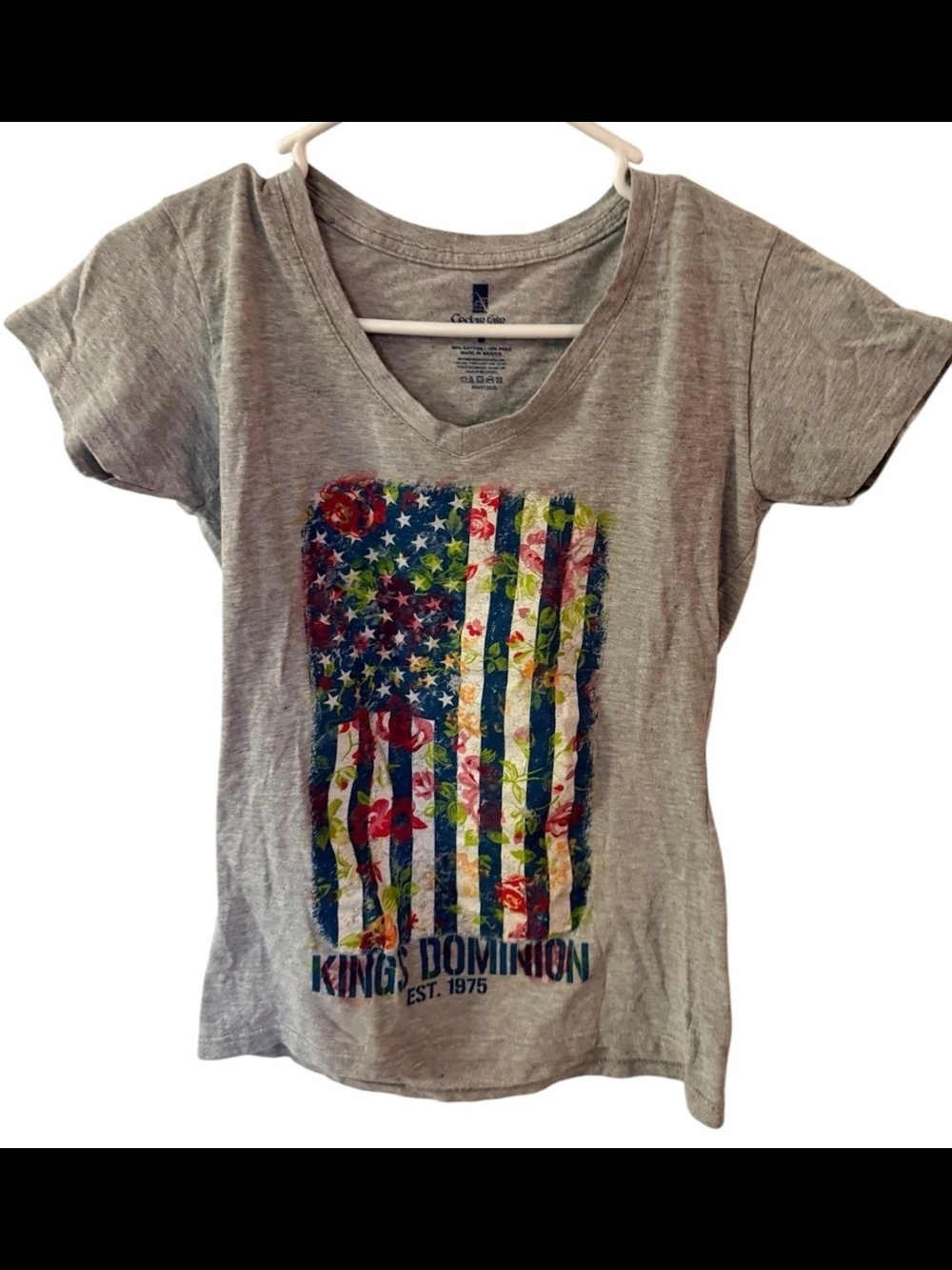 Cedar Fair Kings Dominion American Flag Women's T-shirt Size M